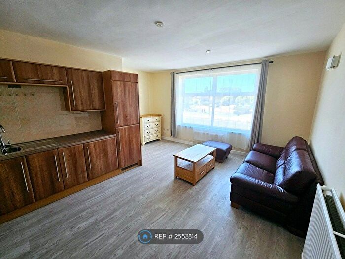 1 Bedroom Flat To Rent In York Road, Leeds, LS9