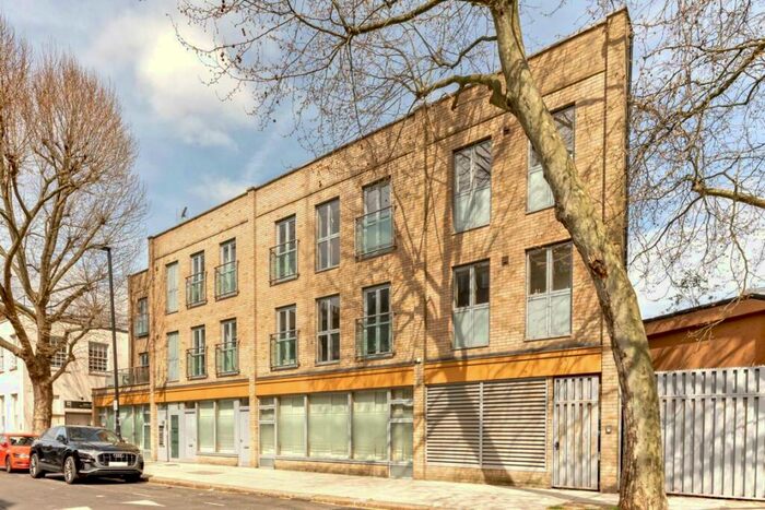 2 Bedroom Flat To Rent In Murray Street, Murray Street, NW1