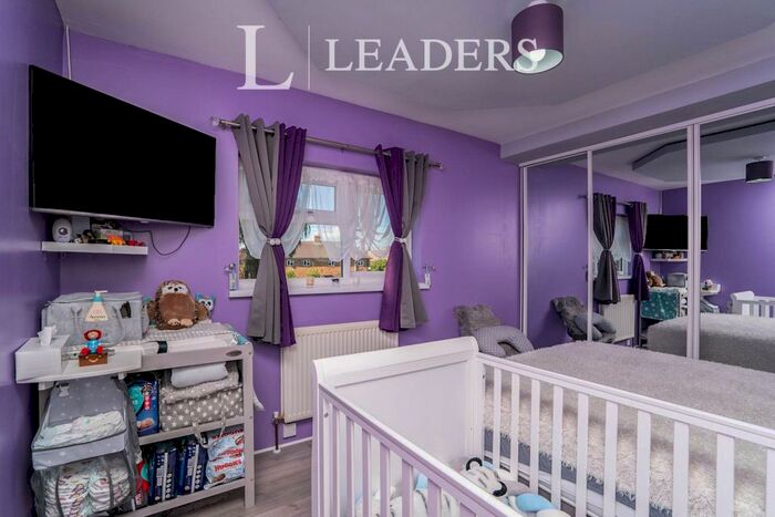 3 Bedroom Semi-Detached House To Rent In Chestnut Grove, Coalville, LE67