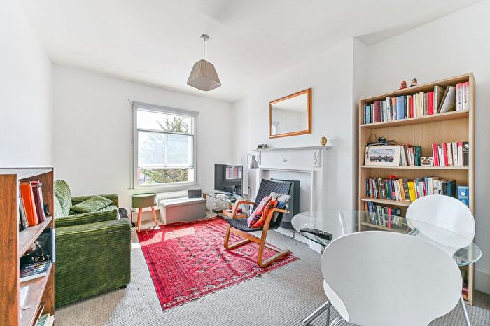 1 Bedroom Flat For Sale In Park Hall Road, West Dulwich, London, SE21
