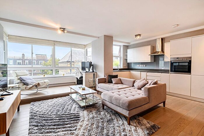 2 Bedroom Flat For Sale In Pier House, Chelsea, Chelsea, London, SW3