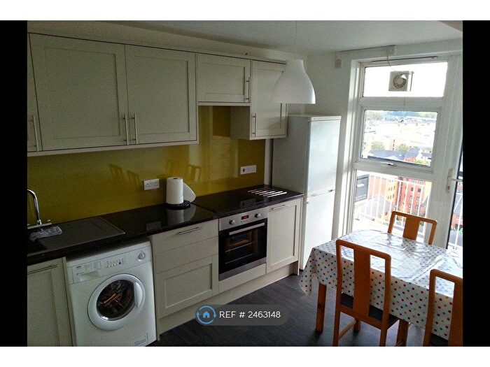 1 Bedroom Flat To Rent In Tissington Court, London, SE16