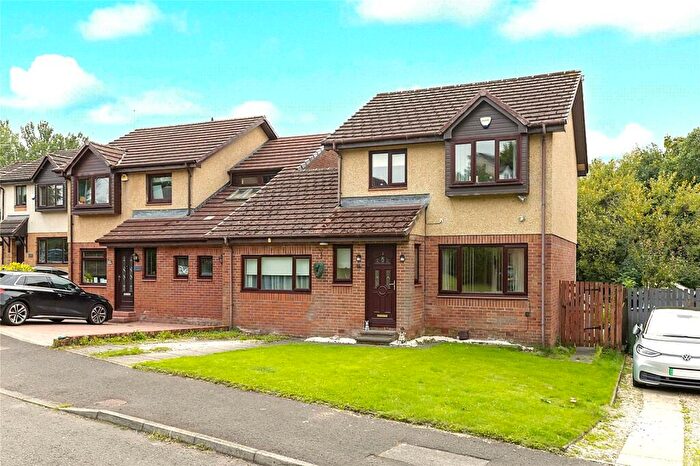 4 Bedroom Link Detached House For Sale In Maclean Place, Stewartfield, Glasgow, South Lanarkshire, G74
