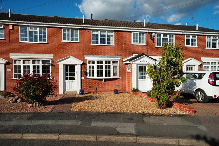 3 Bedroom Town House For Sale In De Ferrers Close, East Leake, LE12