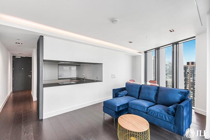 2 Bedroom Flat To Rent In Amory Tower, Marsh Wall, E14