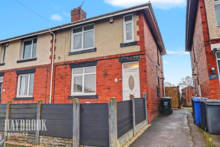 3 Bedroom Semi Detached House For Sale In Coronation Road, Barugh Green, S75