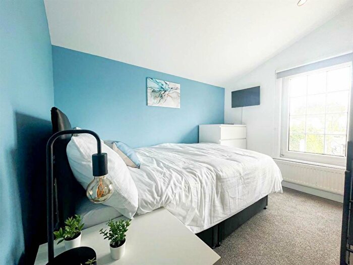 1 Bedroom End Of Terrace House To Rent In Wellington Road, Kent, Gillingham, ME7