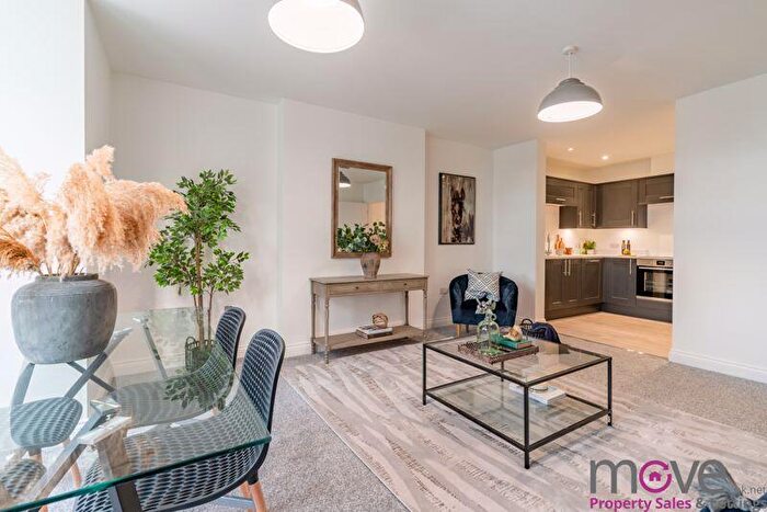 2 Bedroom Flat For Sale In Station Road, Churchdown, GL3