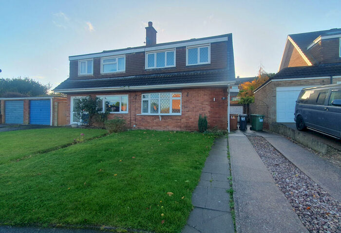 3 Bedroom Semi-Detached House To Rent In Whitethorn Crescent, Sutton Coldfield, West Midlands, B74
