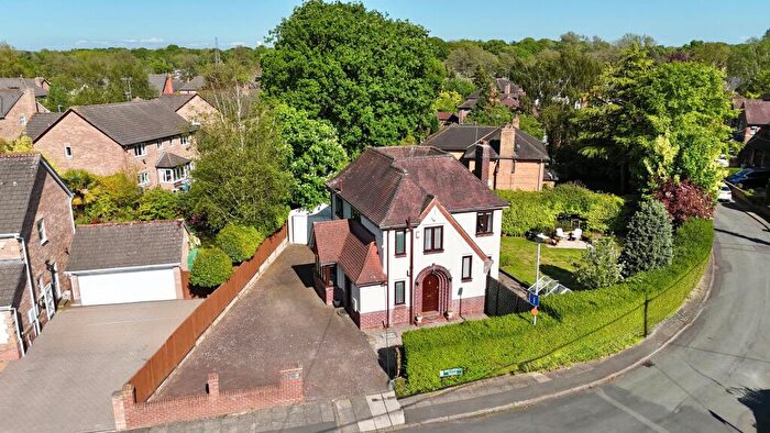 3 Bedroom Detached House For Sale In Beechfield Road, Stoke-On-Trent, ST4