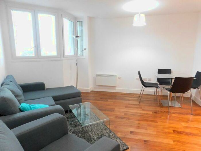 1 Bedroom Apartment To Rent In One Hagley Road, Hagley Road, Birmingham, B16