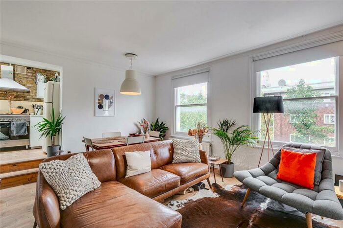 3 Bedroom Flat To Rent In Beresford Road, London, N5