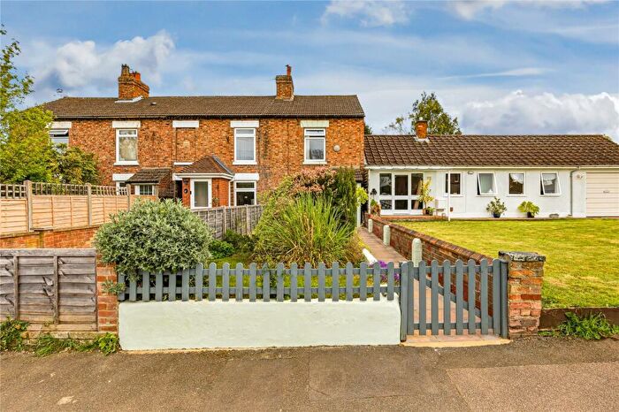 2 Bedroom Terraced House For Sale In The Grove, Lidlington, Bedfordshire, MK43