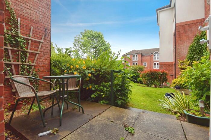 1 Bedroom Apartment For Sale In Gracewell Court, Hall Green, B28