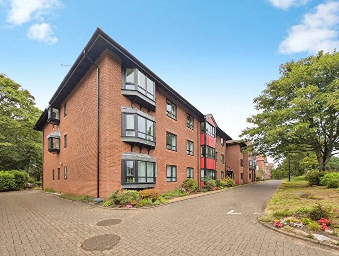 1 Bedroom Apartment For Sale In Russell Court (A), Jesmond, NE2