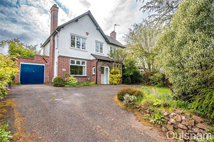 3 Bedroom Detached House For Sale In Birmingham Road, Marlbrook, Bromsgrove, Worcestershire, B61