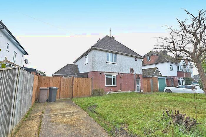 3 Bedroom Detached House To Rent In Yeoman Lane, Bearsted, Maidstone, ME14