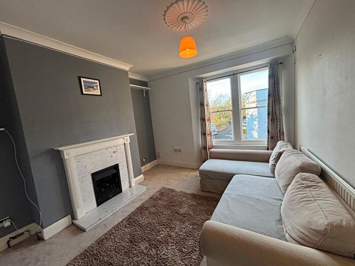 2 Bedroom Flat To Rent In Roslyn Road, Bristol, BS6
