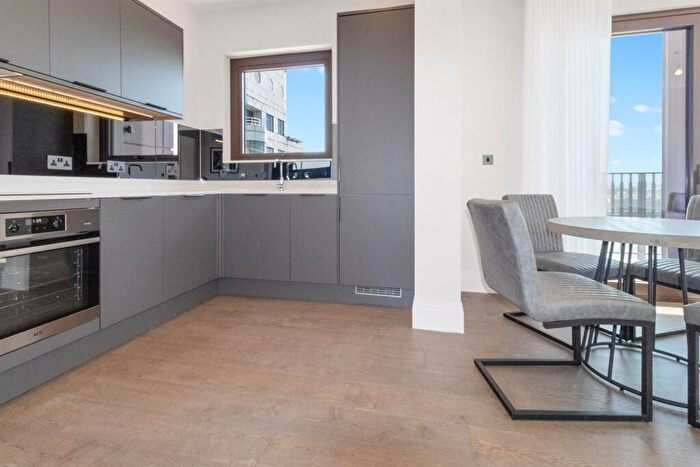 2 Bedroom Apartment To Rent In Dock East, Selsdon Way, E14