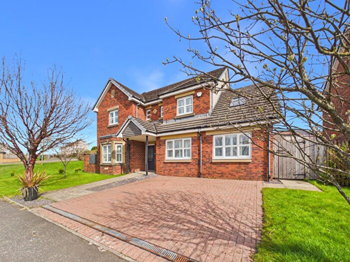 4 Bedroom Detached House For Sale In Calgary Place, Airdrie, ML6