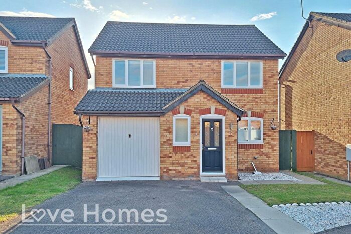 4 Bedroom Detached House For Sale In Nicholls Close, Barton-Le-Clay, MK45