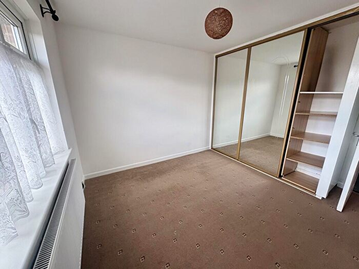 2 Bedroom Maisonette To Rent In Roselands Gardens, Southampton, SO17