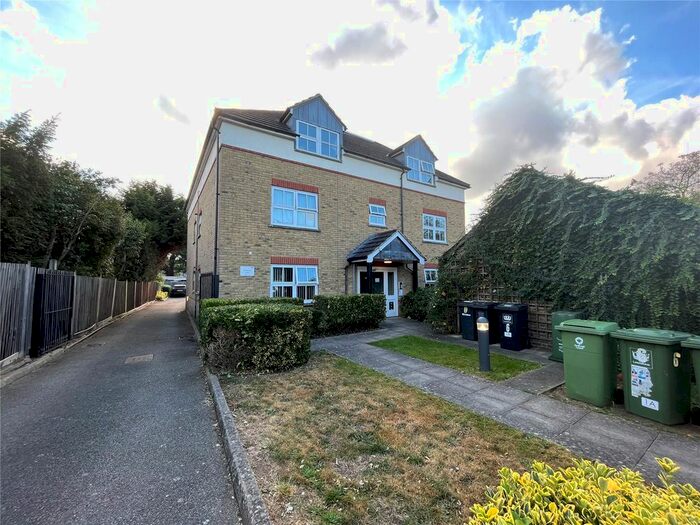 2 Bedroom Flat To Rent In Oldstead Road, Bromley, BR1