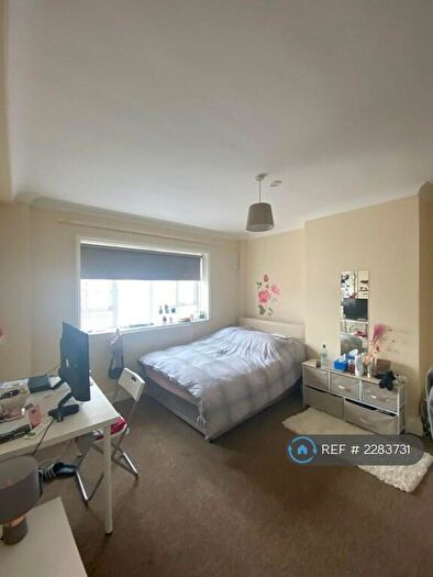 4 Bedroom Flat To Rent In Isis House, London, NW8