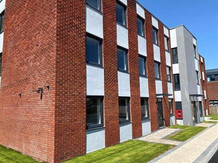 2 Bedroom Flat To Rent In Westminster House, Fleet Road, GU51