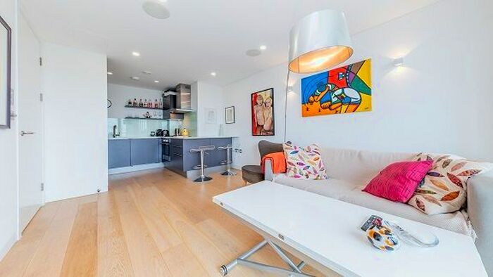 1 Bedroom Flat For Sale In Prince Of Wales Road, London, NW5