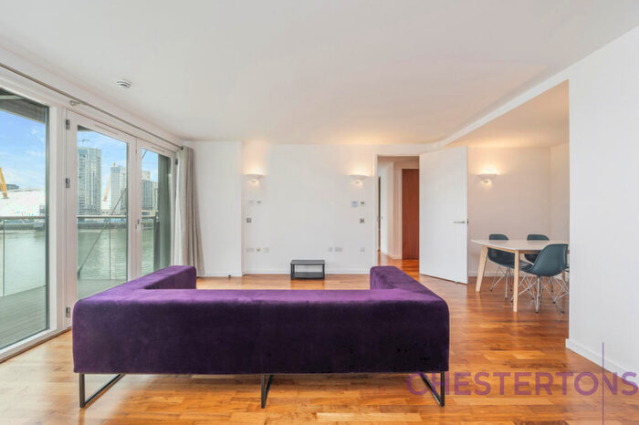 2 Bedroom Flat To Rent In New Providence Wharf, Fairmont Avenue, E14