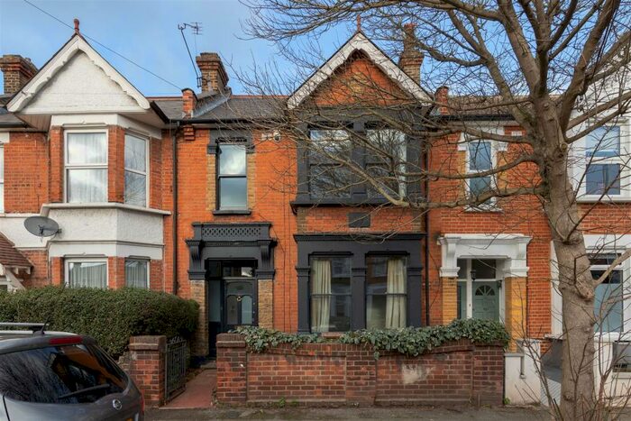 3 Bedroom Terraced House To Rent In Cavendish Drive, Leytonstone, E11