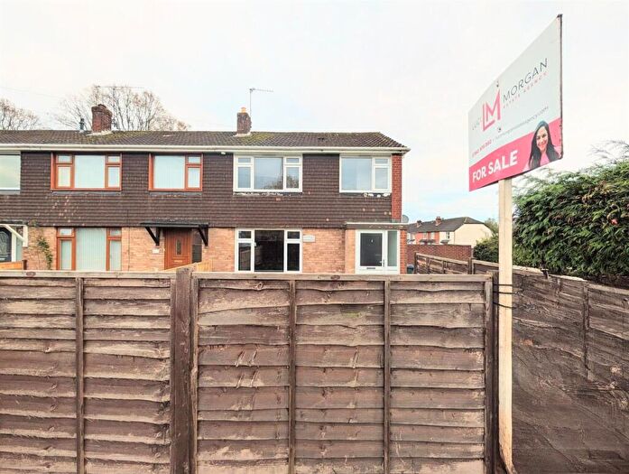 3 Bedroom End Of Terrace House For Sale In Twyford Road, Eastleigh, SO50