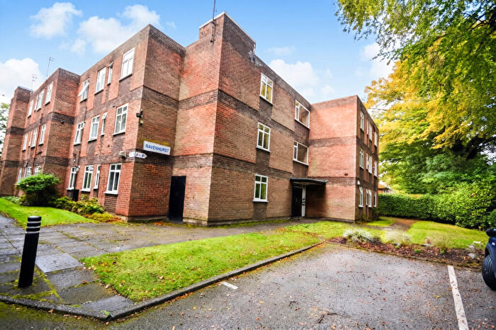 2 Bedroom Flat For Sale In Bury Old Road, Ravenhurst, M7