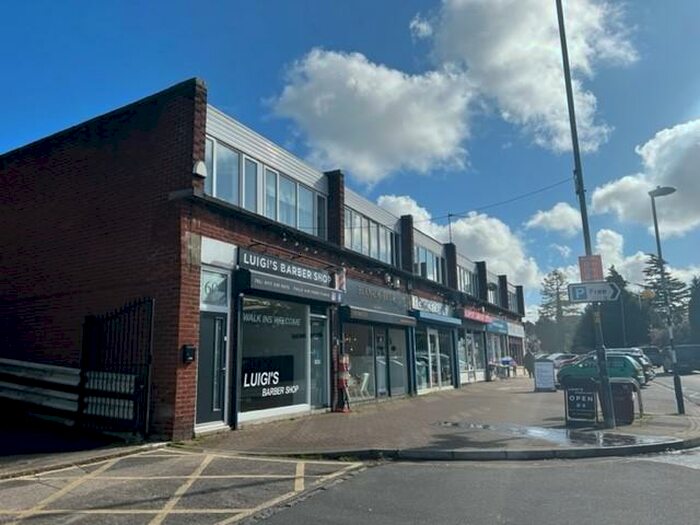 2 Bedroom Flat To Rent In High Street, Shirehampton, Bristol, BS11