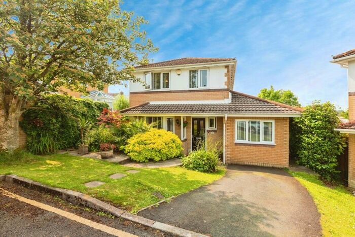 4 Bedroom Detached House For Sale In Cae Eithin, Llangyfelach, Swansea, SA6