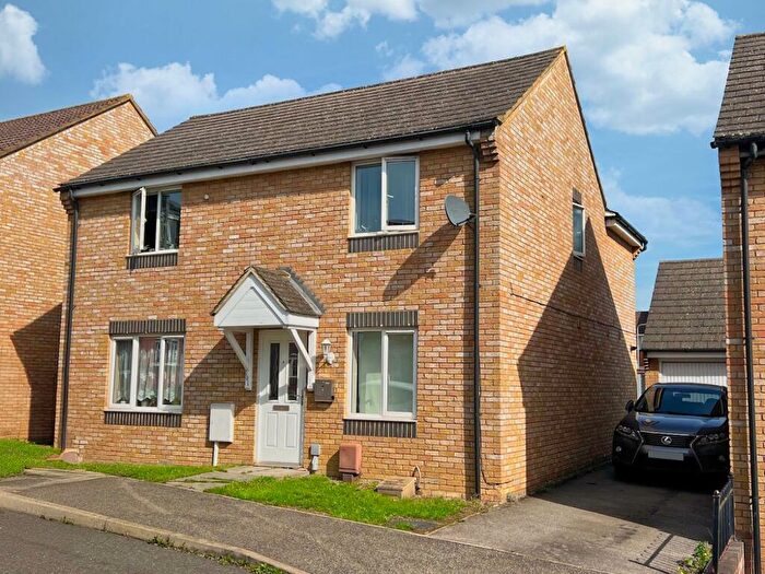 4 Bedroom Detached House For Sale In Chepstow Road, Oakley Vale, Corby, NN18