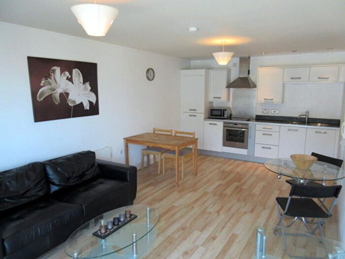 1 Bedroom Flat To Rent In London, SE6