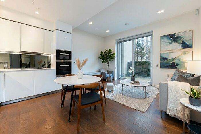 1 Bedroom Flat To Rent In Lillie Square, West Brompton, SW6