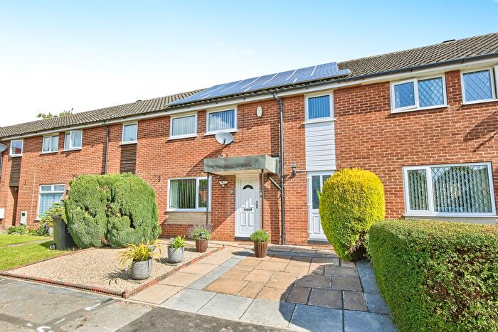 3 Bedroom Property For Sale In Derwent Court, Willington, Derby, DE65