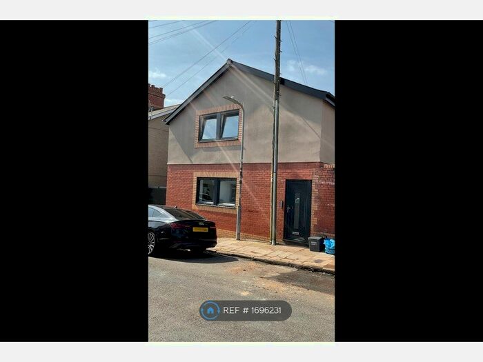 1 Bedroom Flat To Rent In Jenner Street, Barry, CF63