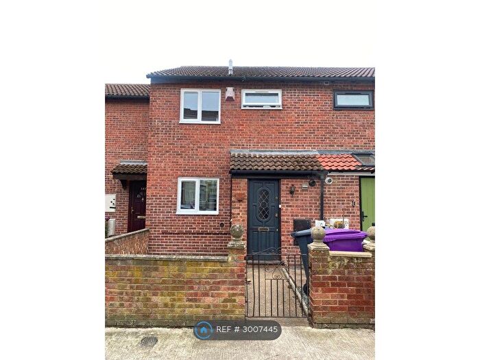 2 Bedroom Terraced House To Rent In Corfield Street, London, E2