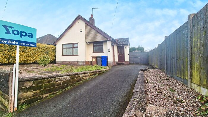 2 Bedroom Bungalow For Sale In Kingsfield Oval, Basford, Stoke-On-Trent, ST4