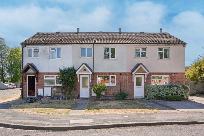 3 Bedroom Terraced House For Sale In Princess Gardens, Grove, OX12