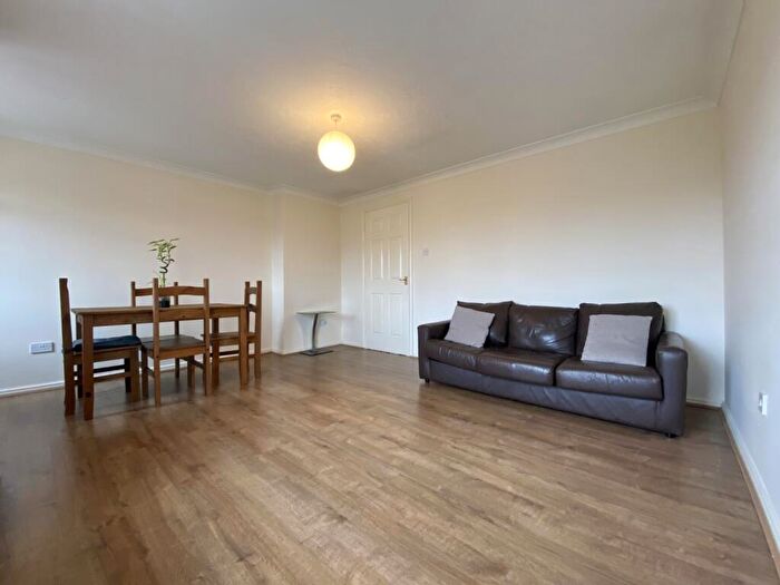 1 Bedroom Terraced House To Rent In Seager Drive, Windsor Quay, Cardiff Bay, CF11