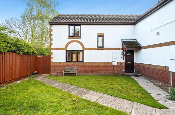 2 Bedroom Semi Detached House For Sale In Badger Close, Royal Wootton Bassett, Swindon, Wiltshire, SN4