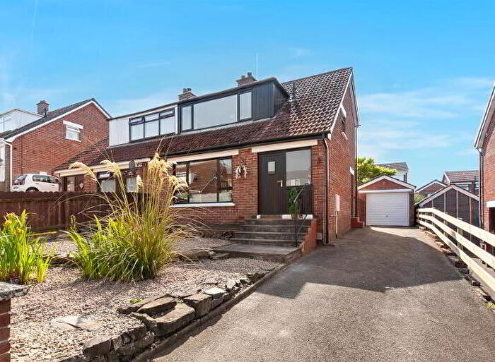 3 Bedroom Semi-Detached House For Sale In Ravelston Drive, Newtownabbey, BT36