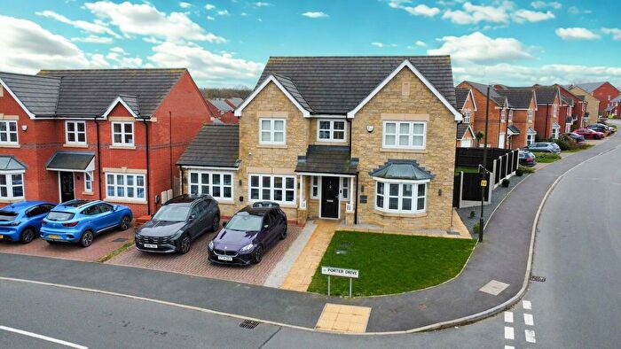 4 Bedroom Detached House For Sale In Porter Drive, Alfreton, DE55