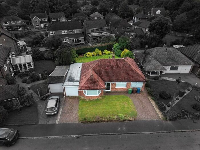 3 Bedroom Detached Bungalow For Sale In Churchill Close, Blythe Bridge, ST11