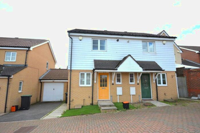 2 Bedroom Semi-Detached House To Rent In Galleon Mews, Gravesend, Kent, DA11